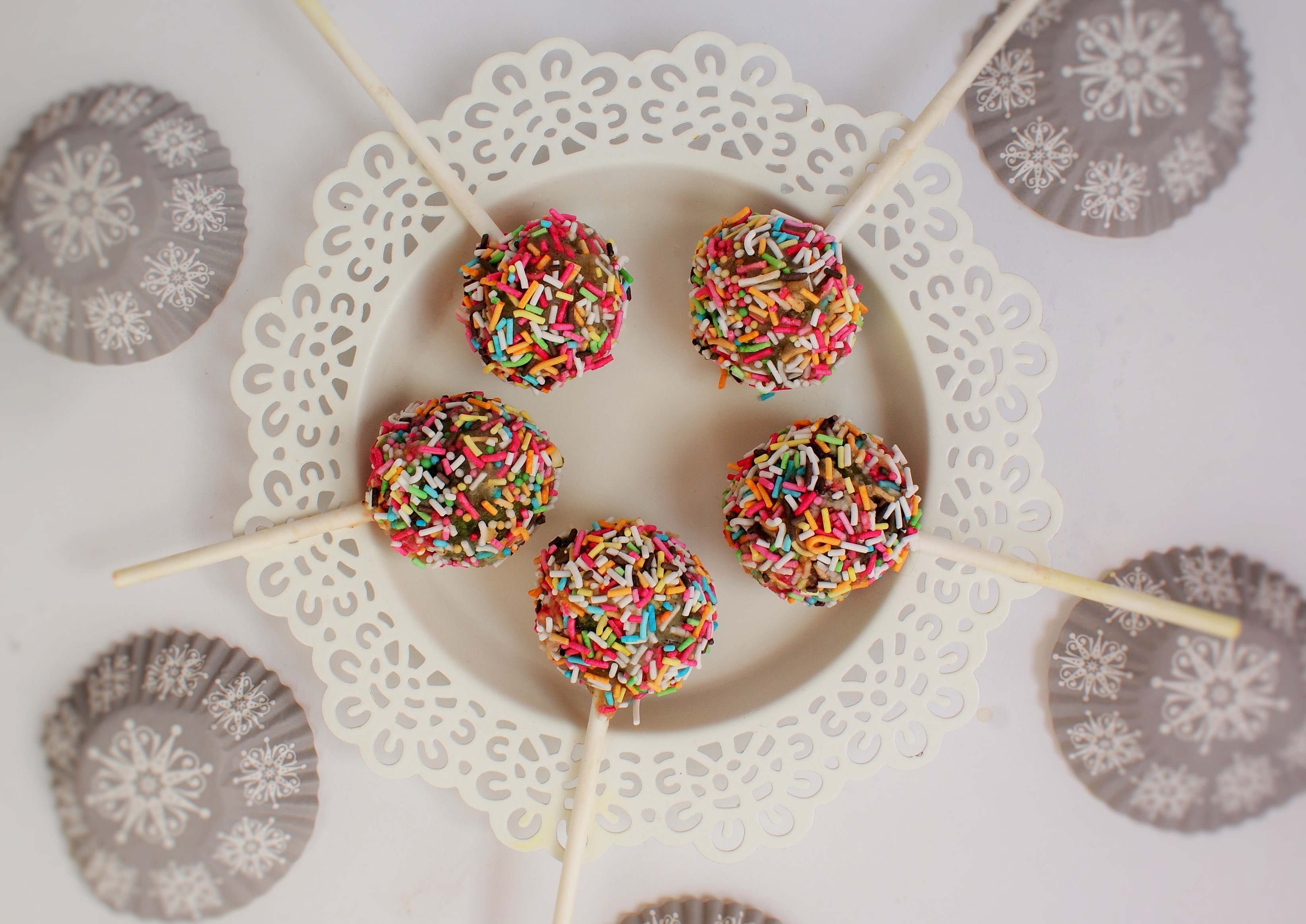 Cake pops czyli ciastka na patykach